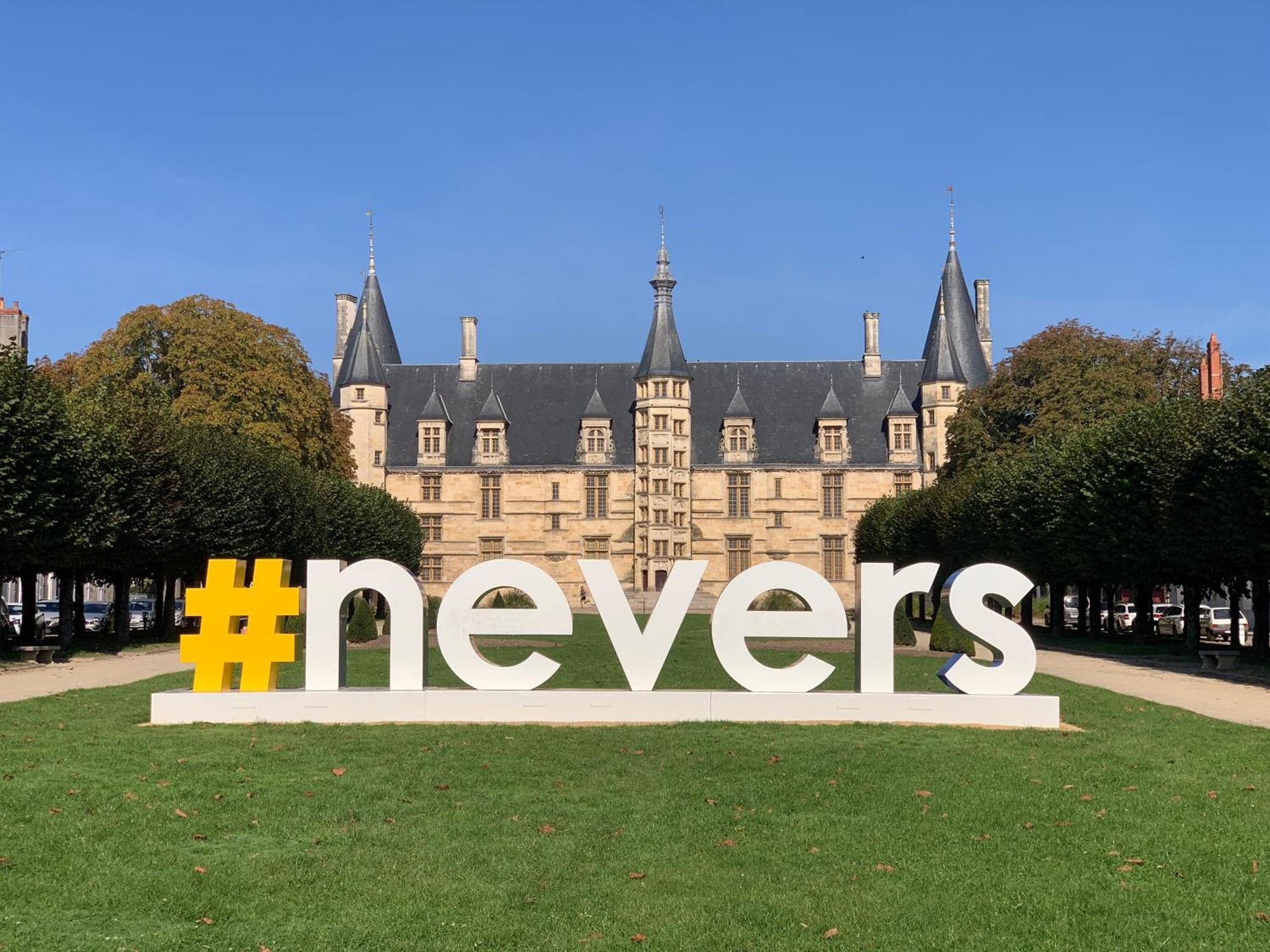 Europe Hotel Varennes-Vauzelles Exteriér fotografie